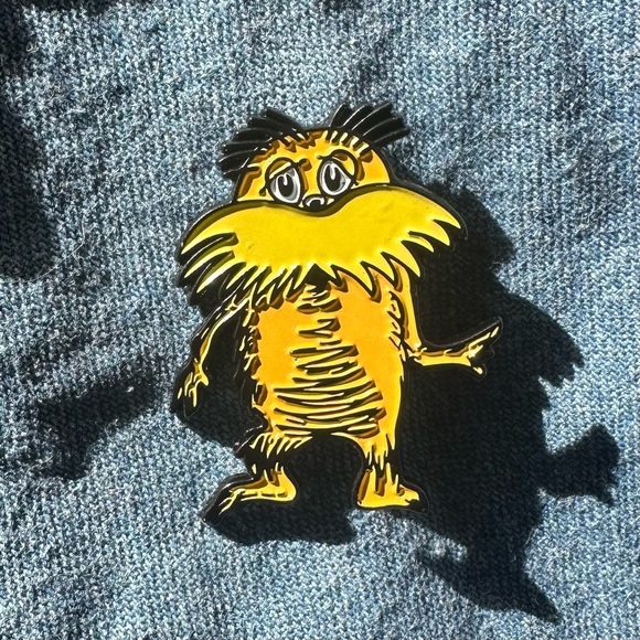 The Lorax Enamel Pin - Dr. Seuss - Picture 3 of 4